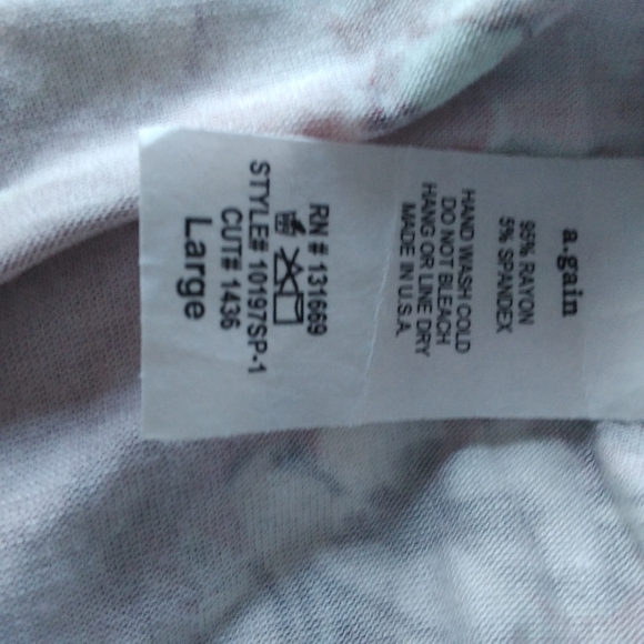 Floral Print top - Picture 4 of 4